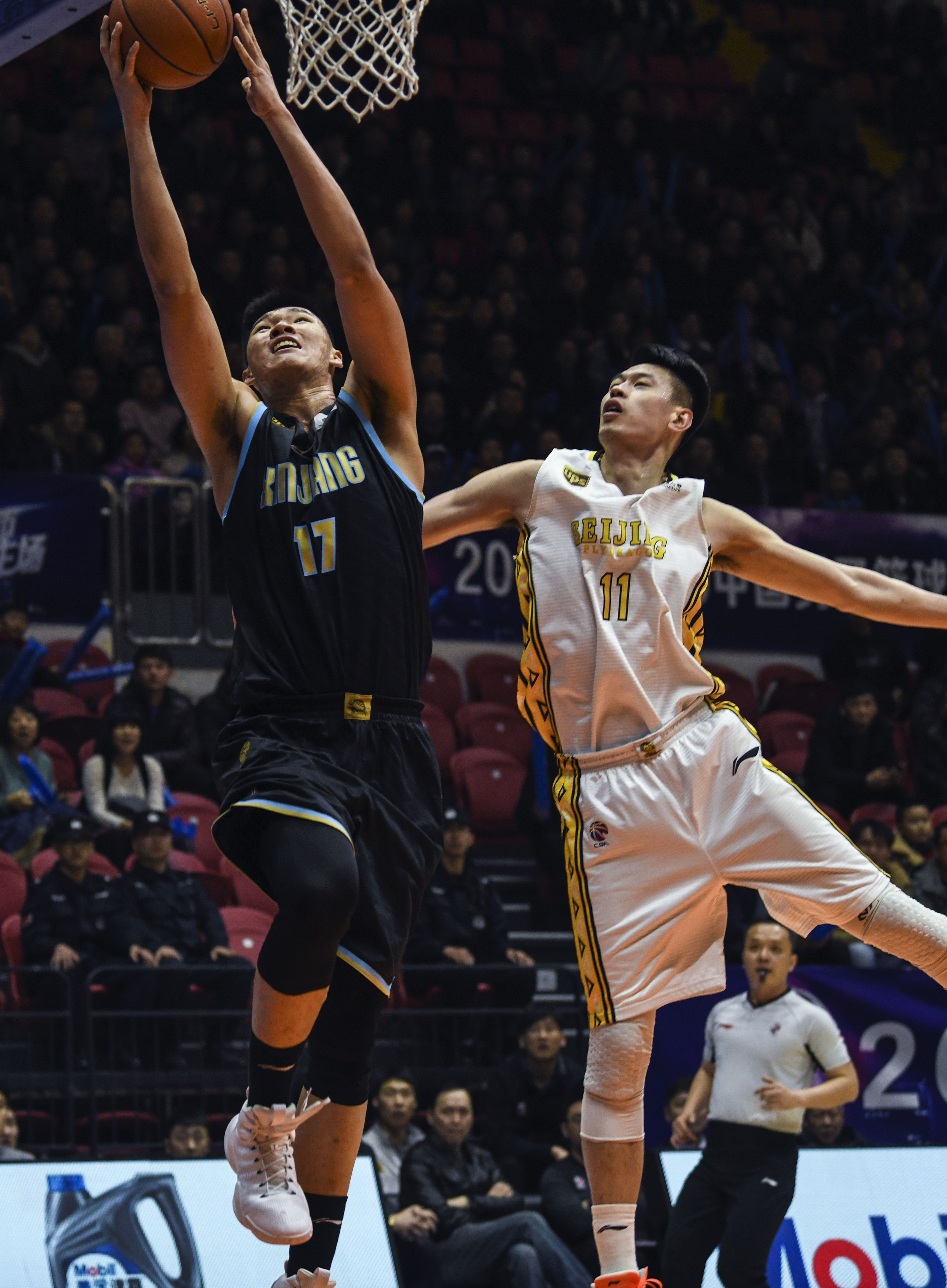 地或财政考 地或财政考